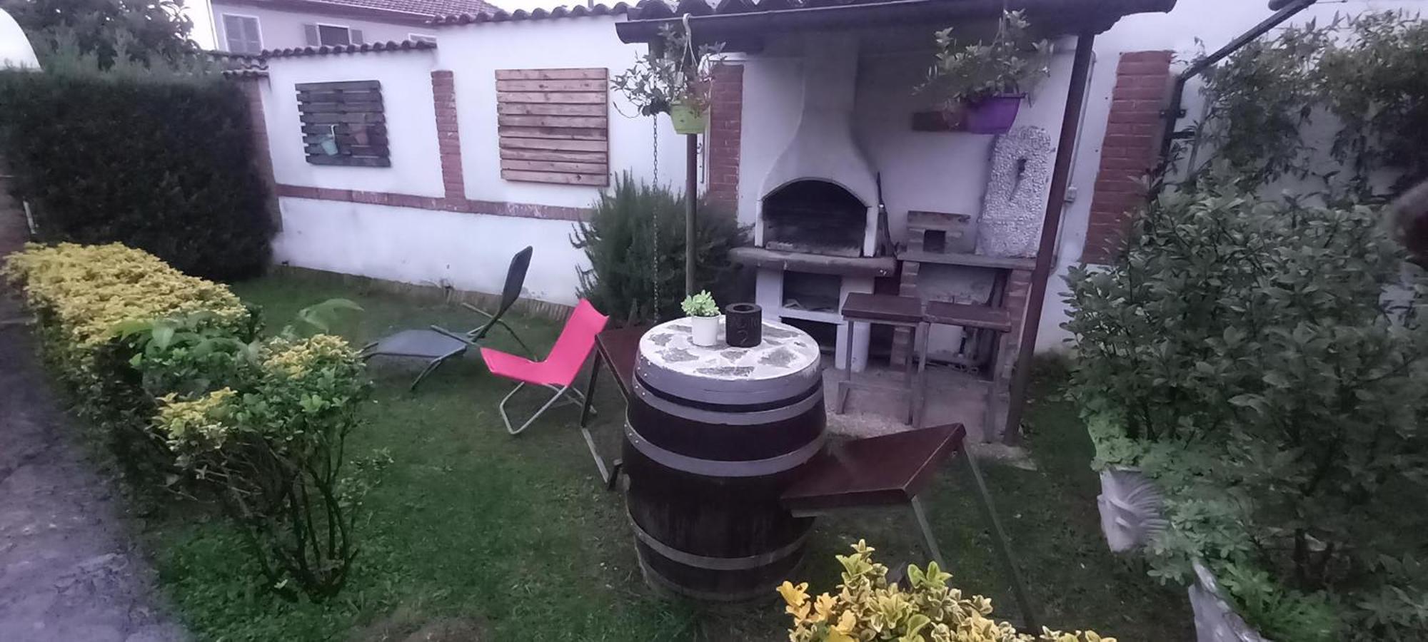 Casa Appartamento Vacanze La Fermata Delle Rondini Castello di Annone Exterior foto