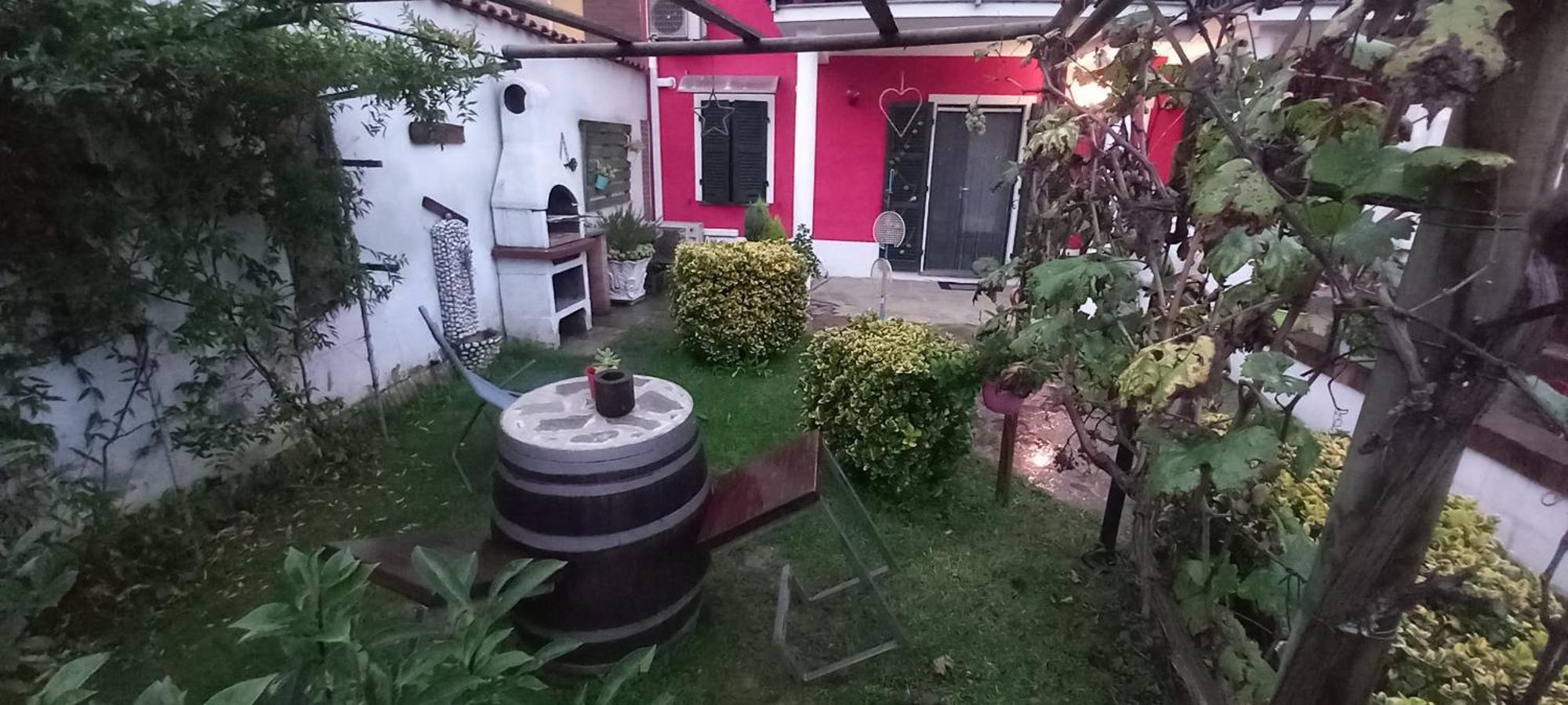 Casa Appartamento Vacanze La Fermata Delle Rondini Castello di Annone Exterior foto